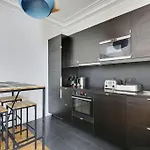 Au Coeur Du Marais