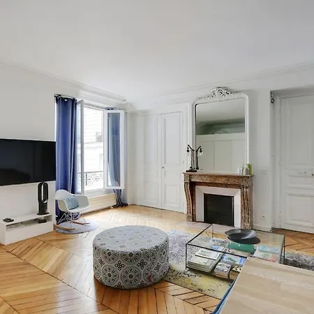 Au Coeur Du Marais Париж